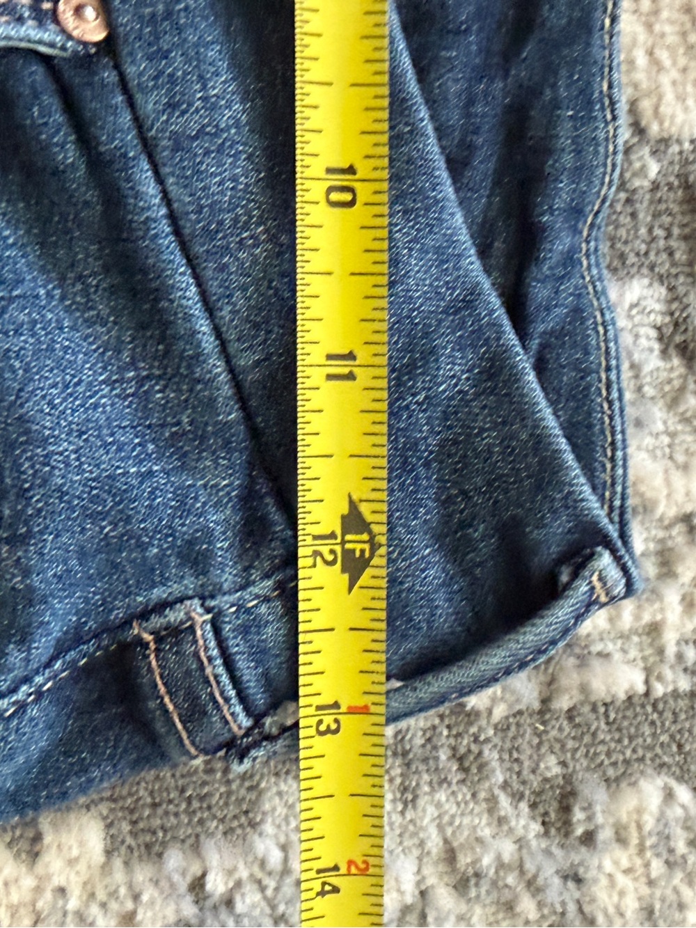 MOTHER Indigo Raw-Hem Skinny Jeans - Picture 5 of 7